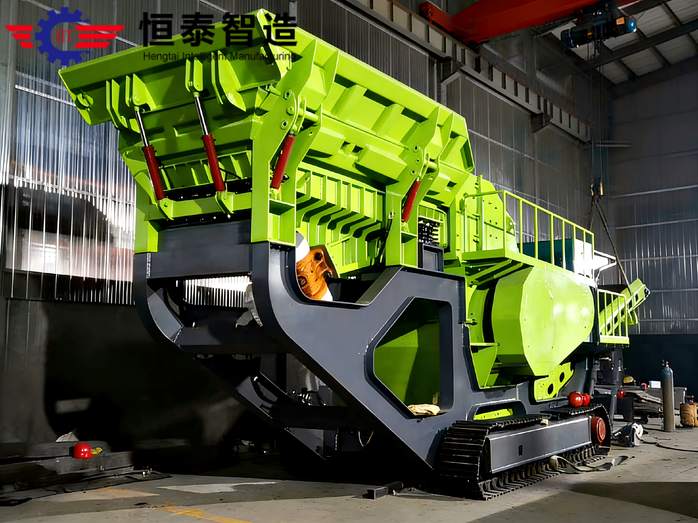 Heavy-duty Crawler Mobile Impact Crushing Station - Overall appearance