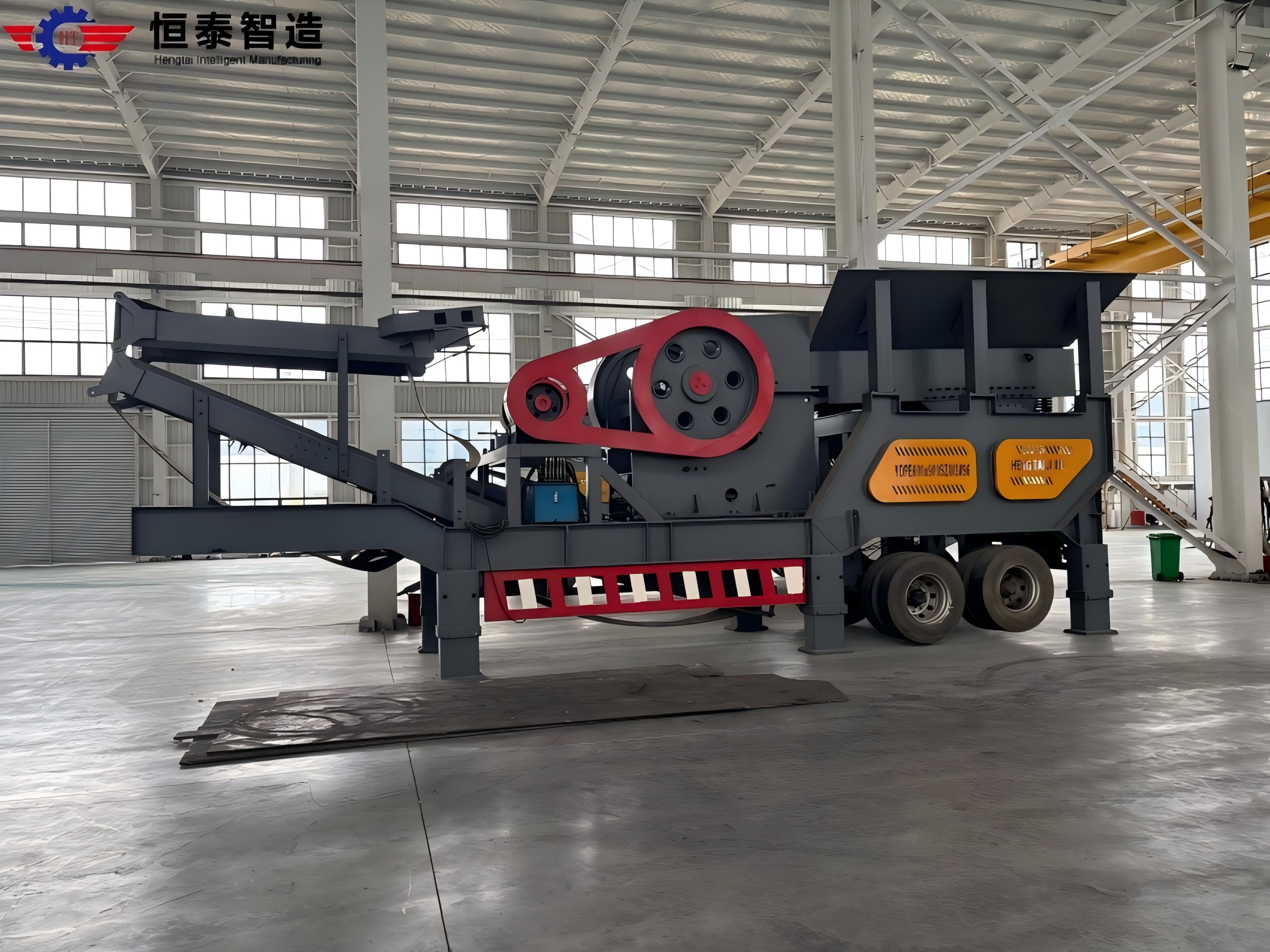 YDPE Series Wheeled Mobile Jaw Crusher Plant — Full Unit View